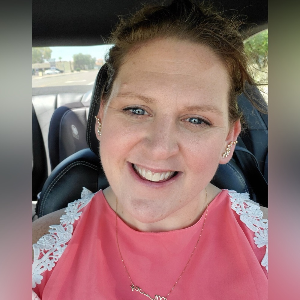 Meet your Posher, Jennifer